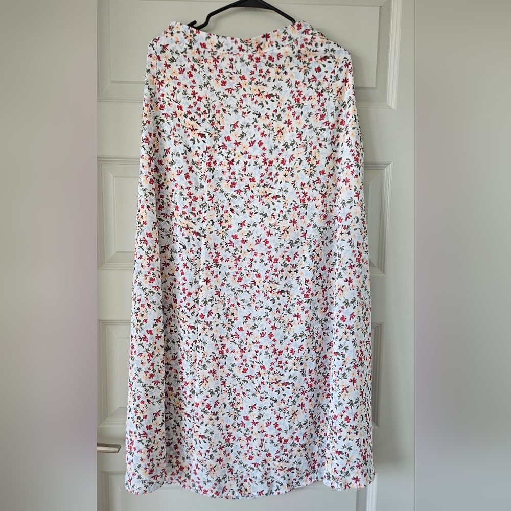 XS Abercrombie Maxi skirt. Side zipper.